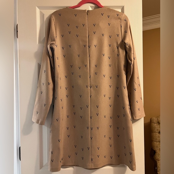 Dress size xs - Picture 2 of 3